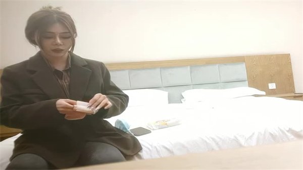 无情的屌外围女神性感又风骚